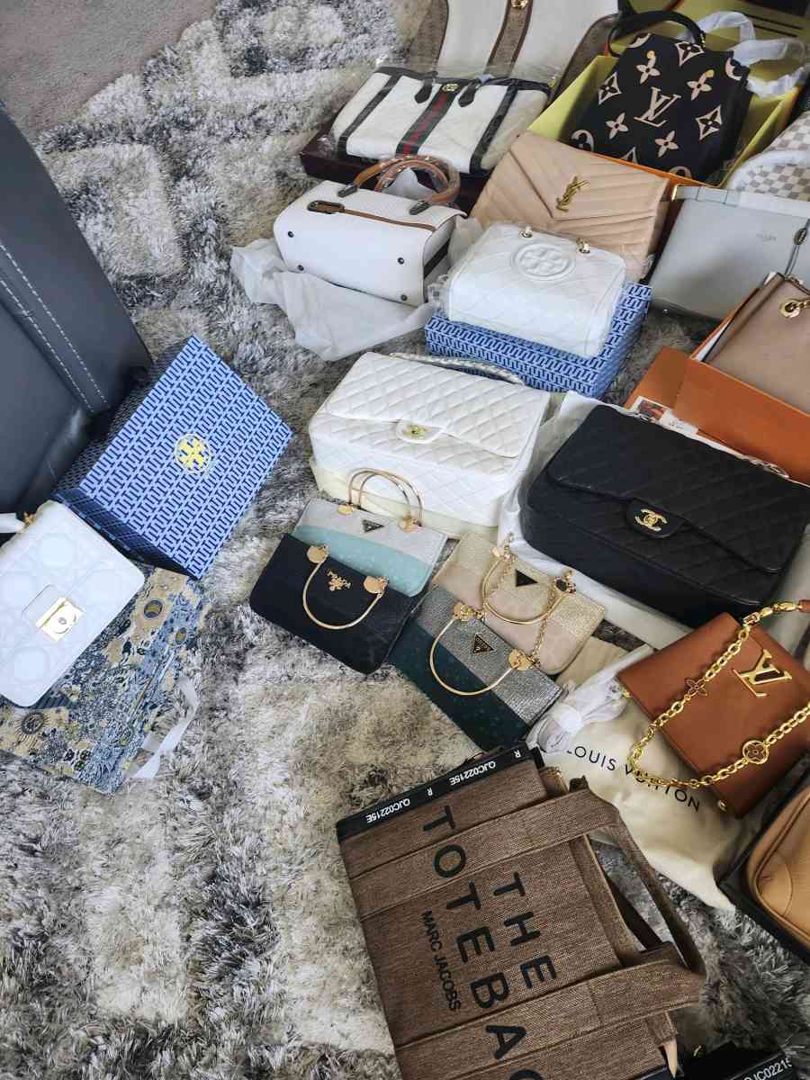 CLEARANCE  Womens Fashion Handbags - Chino, California - FleaMarketBay