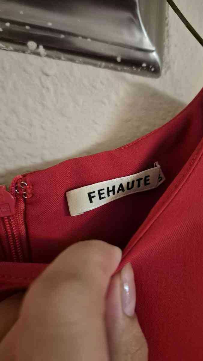 Fehaute red dress - Houston, Texas - FleaMarketBay