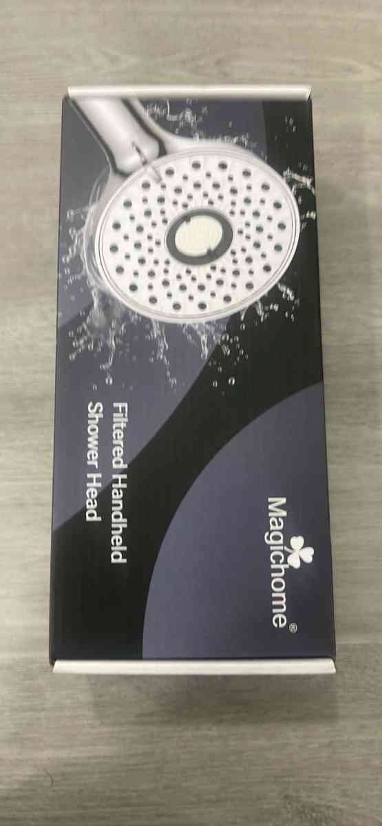 Filtered Shower Head with Handheld - Burlington, New Jersey - FleaMarketBay