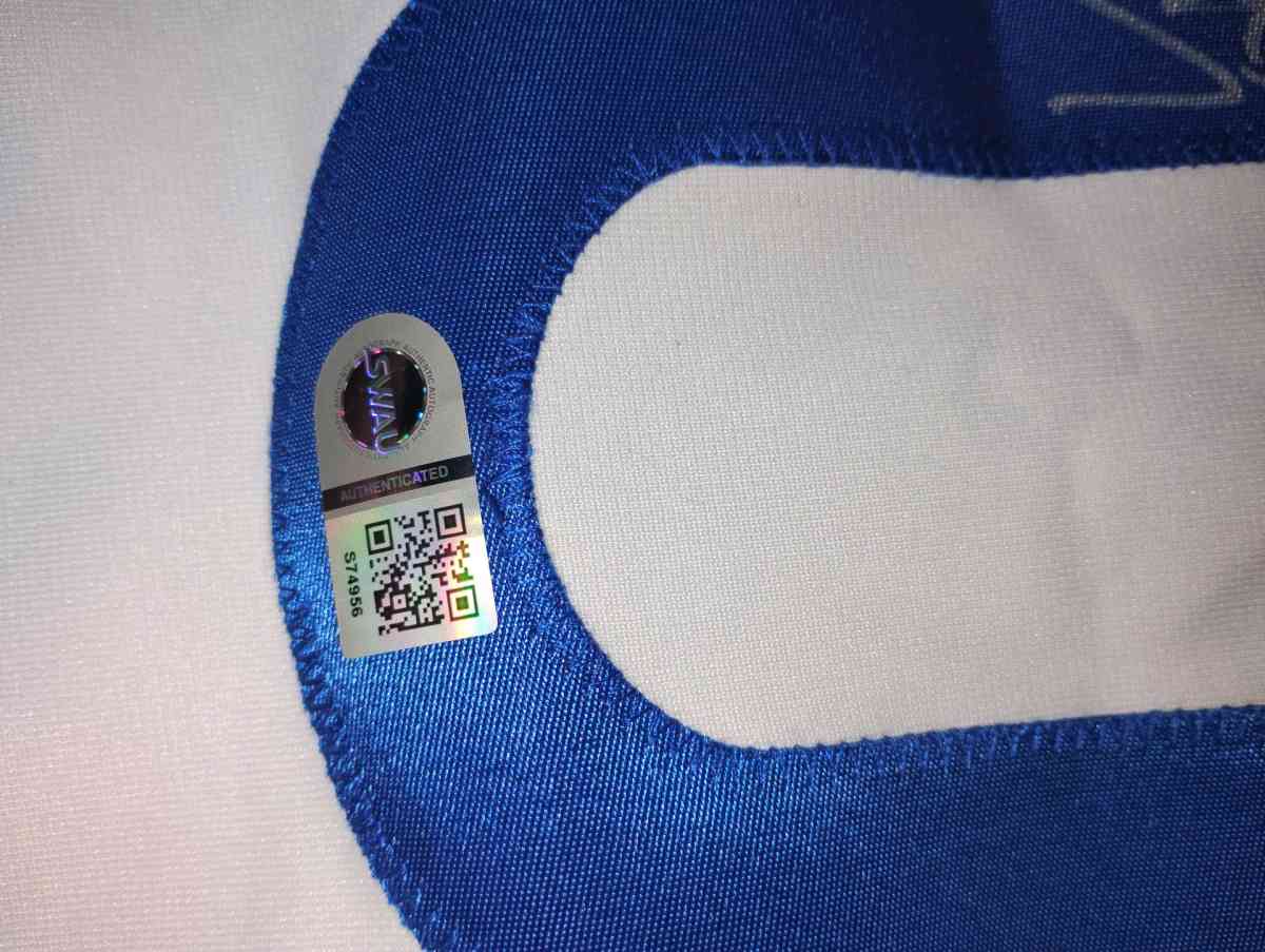 Stephen Curry Authentic Autograph Jersey - Ponte Vedra Beach, Florida - FleaMarketBay