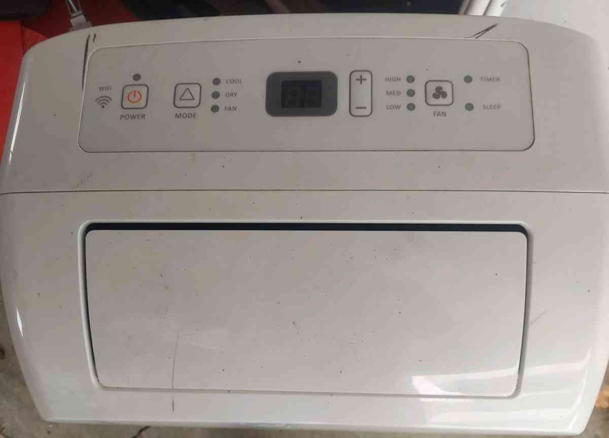 Portable AC dehumidifier - Girard, Ohio - FleaMarketBay