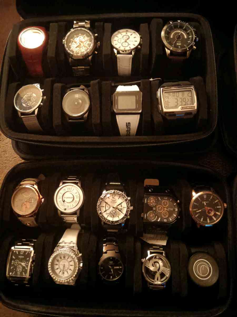 65 WATCHES 6 smart watches all brand new for every occasion - Edison, New Jersey - FleaMarketBay