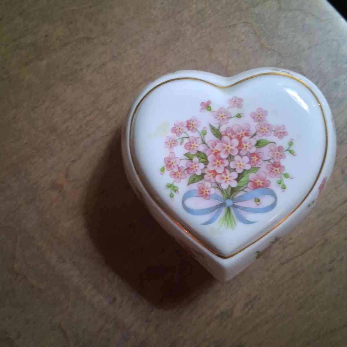 Hertitage House - Pottsville, Pennsylvania - FleaMarketBay