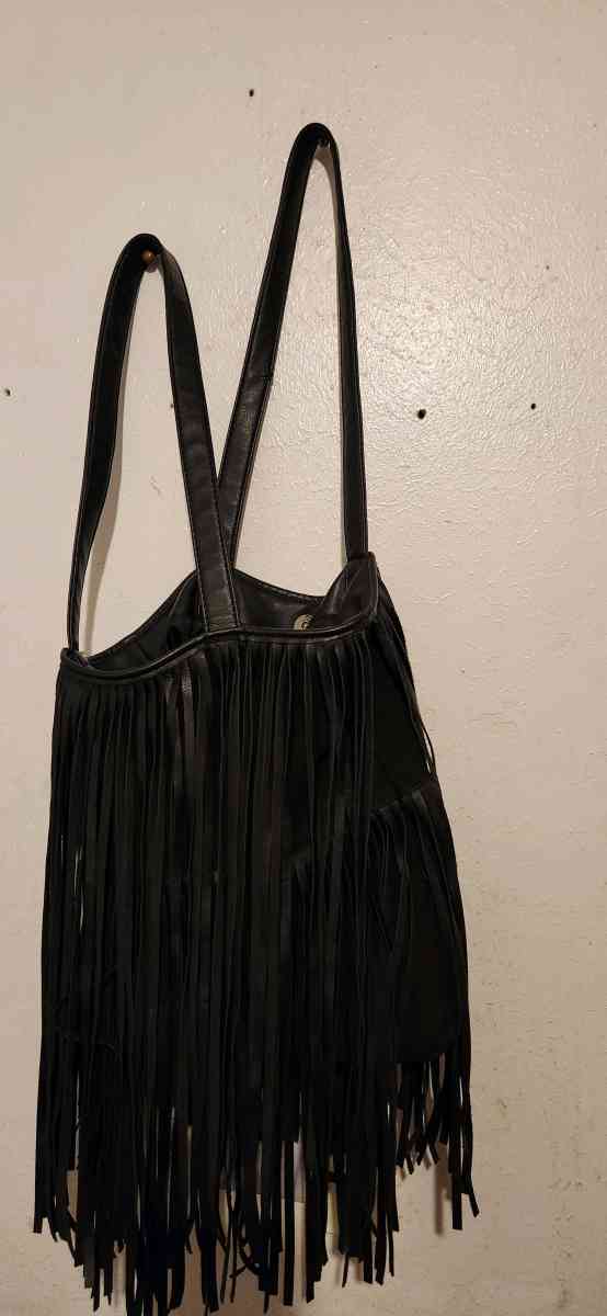 Black Bag - Shreveport, Louisiana - FleaMarketBay