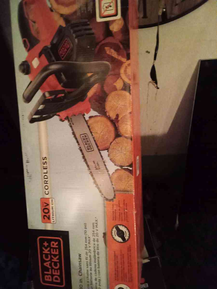 black and Decker chainsaw