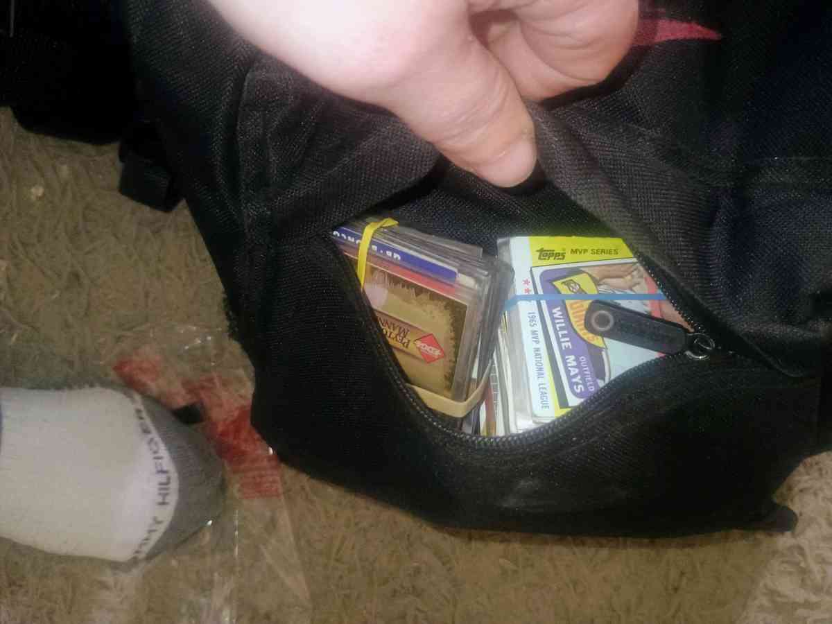 lot of baseball cards - Seaford, Delaware - FleaMarketBay