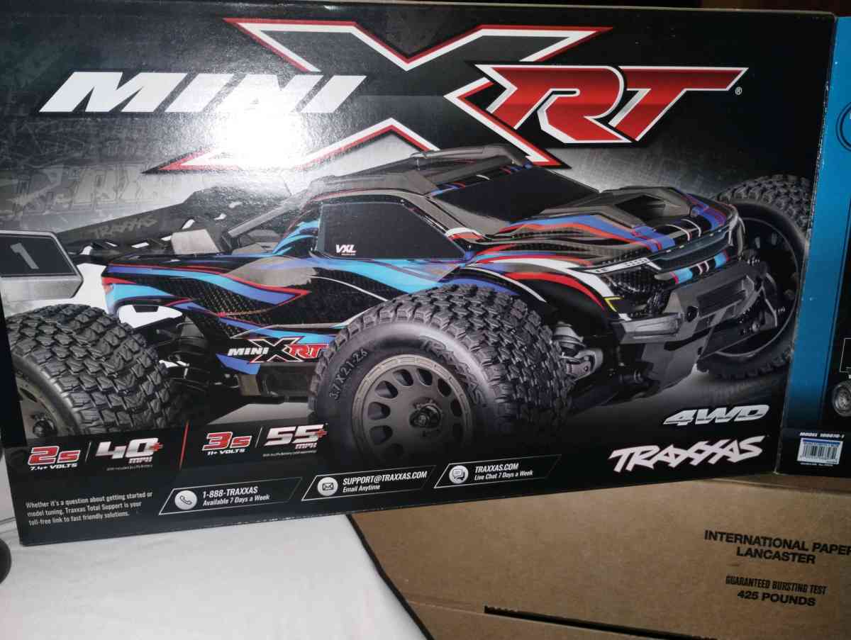 Traxxas xrt mini 4wd - Belleville, Michigan - FleaMarketBay