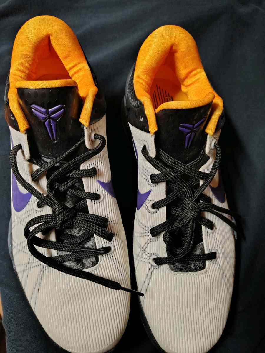 NBW Mens Nike Zoom Kobe 7 System Opening Day Shoes - Madera, California - FleaMarketBay