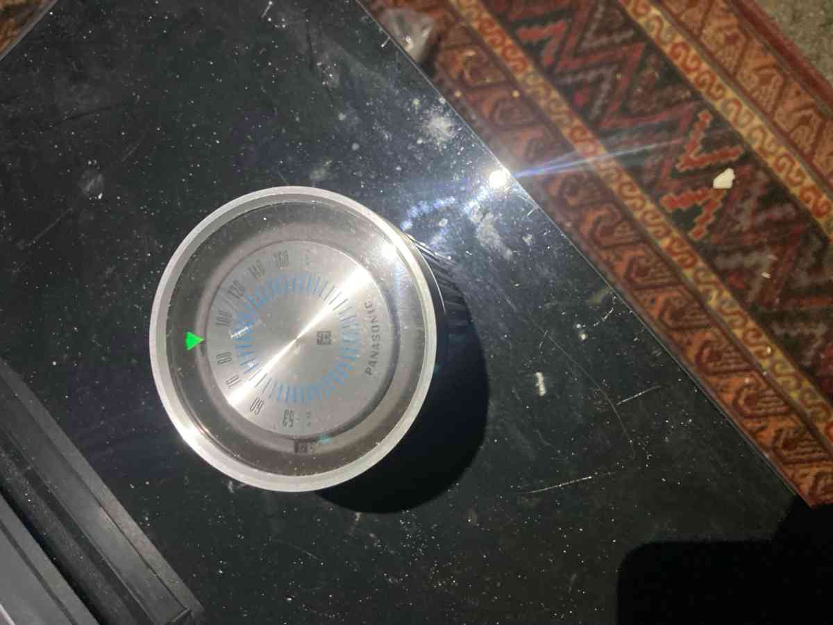 Panasonic Model R12 AM Transistor Radio - Essington, Pennsylvania - FleaMarketBay