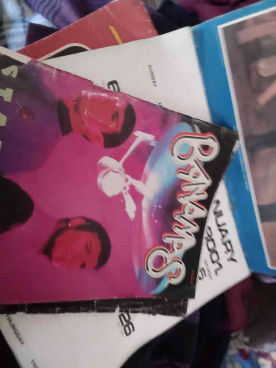 star track collectibles - Eucha, Oklahoma - FleaMarketBay