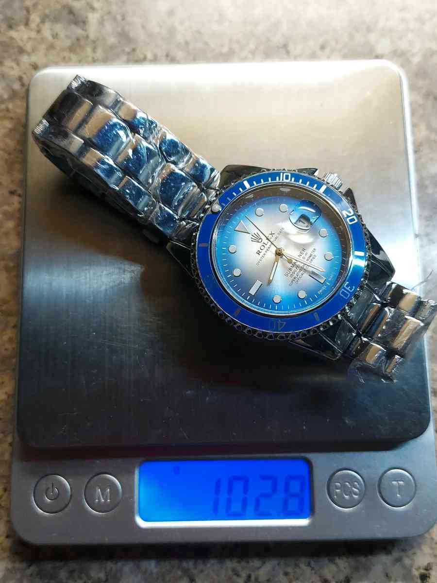 CUSTOMIZE FASHION NEW STANILESS  STEEL CLASSIC MAN WATCH - Brooklyn, New York - FleaMarketBay