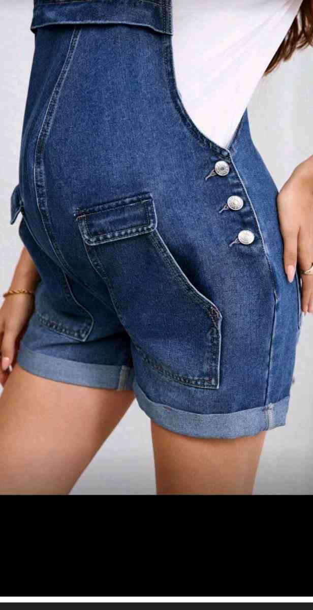 pregnancy  overall  size M - Saint Paul, Minnesota - FleaMarketBay