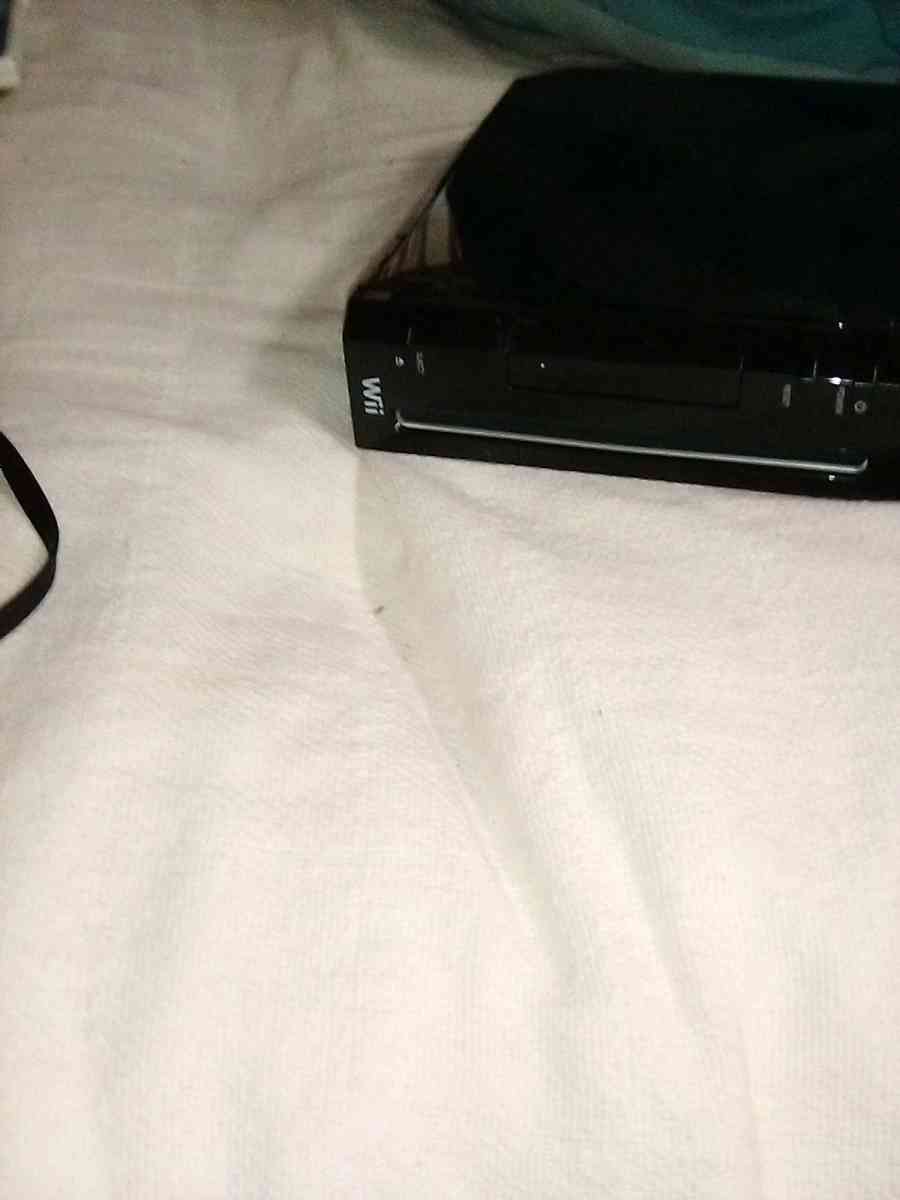 Wii games and system - Alicia, Arkansas - FleaMarketBay