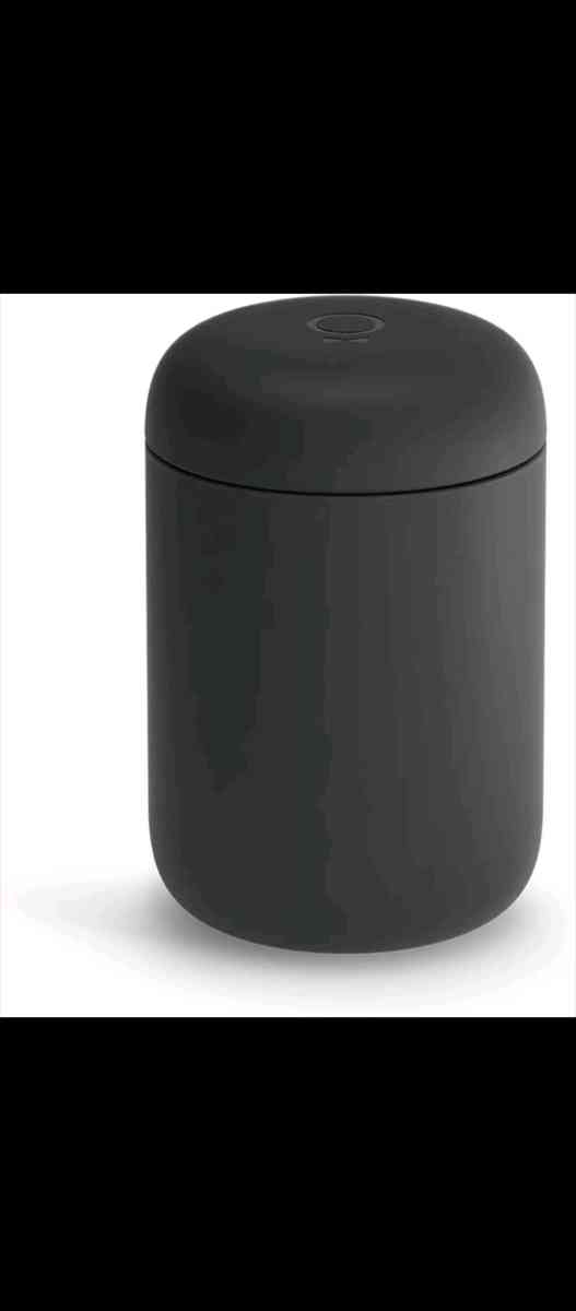 12oz carter everywhere thermos - Compton, California - FleaMarketBay