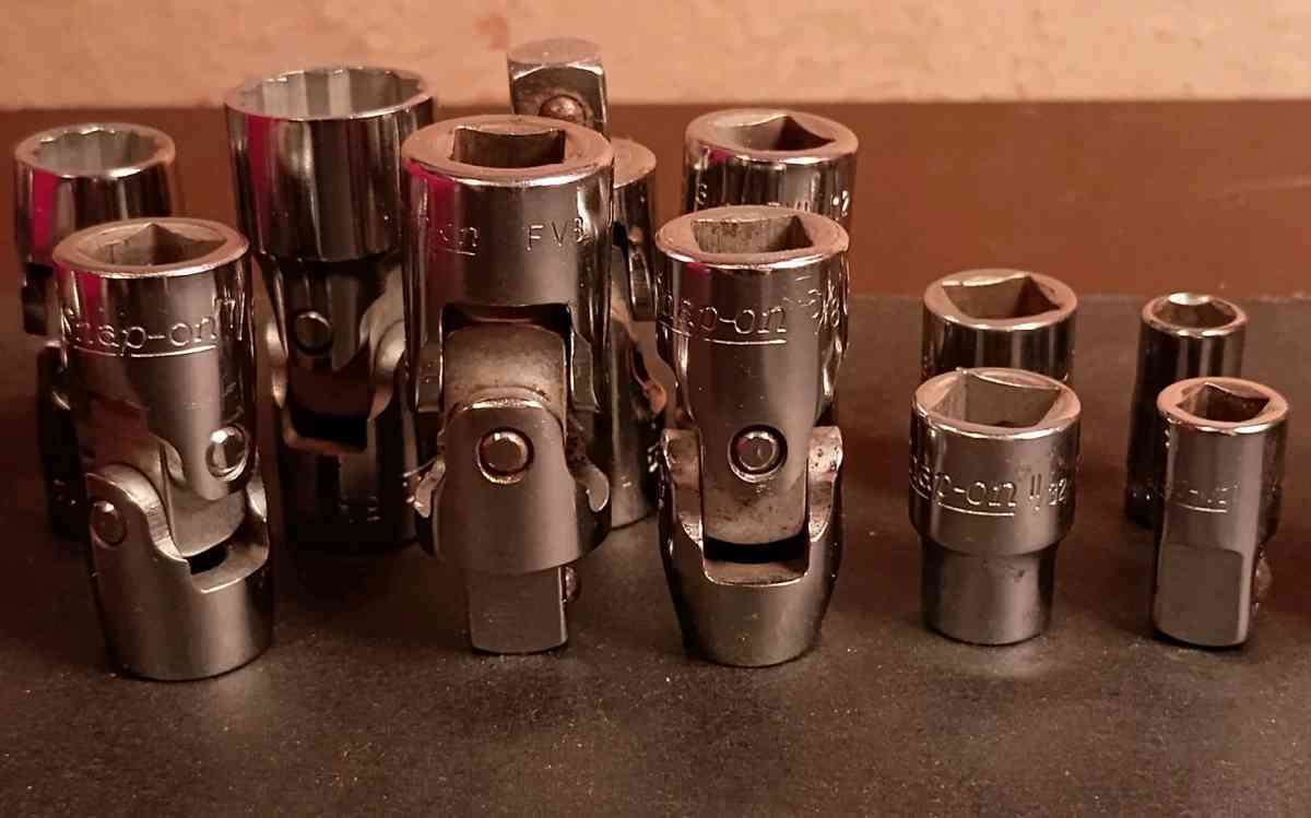 15 SnapOn Sockets - Leesburg, Florida - FleaMarketBay