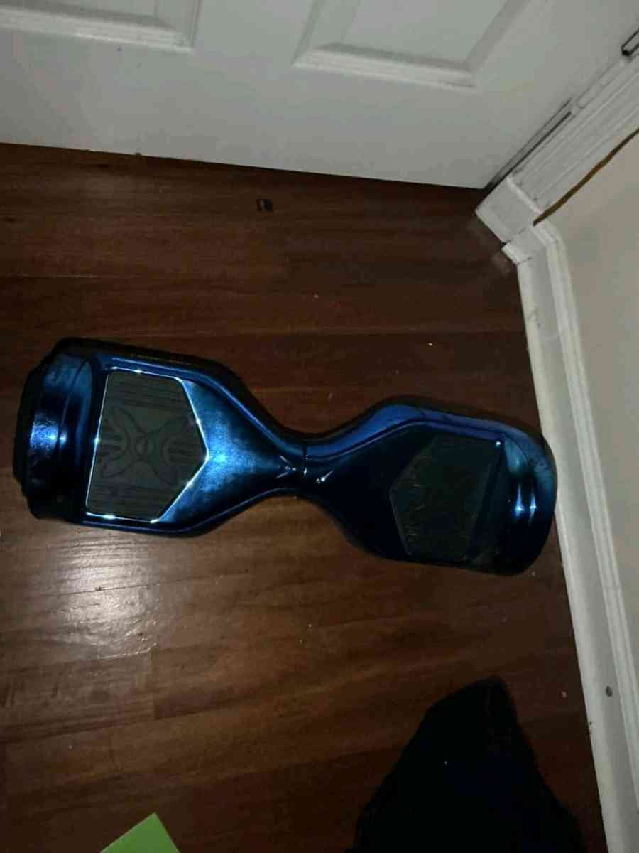 Hoverboard slightly used - Pembroke Pines, Florida - FleaMarketBay