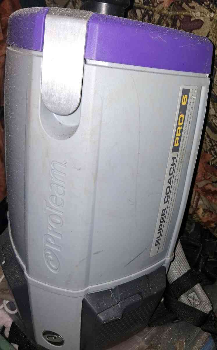 backpack vacuum with all the parts - Cincinnati, Ohio