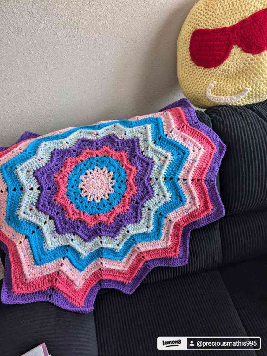 crochet blanket throw - Alicia, Arkansas - FleaMarketBay
