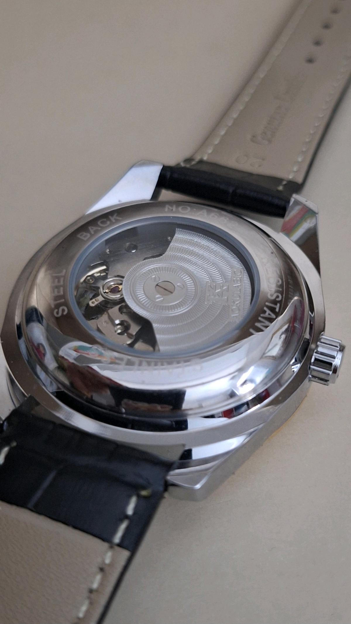 rereloj de hombre - Adelanto, California - FleaMarketBay