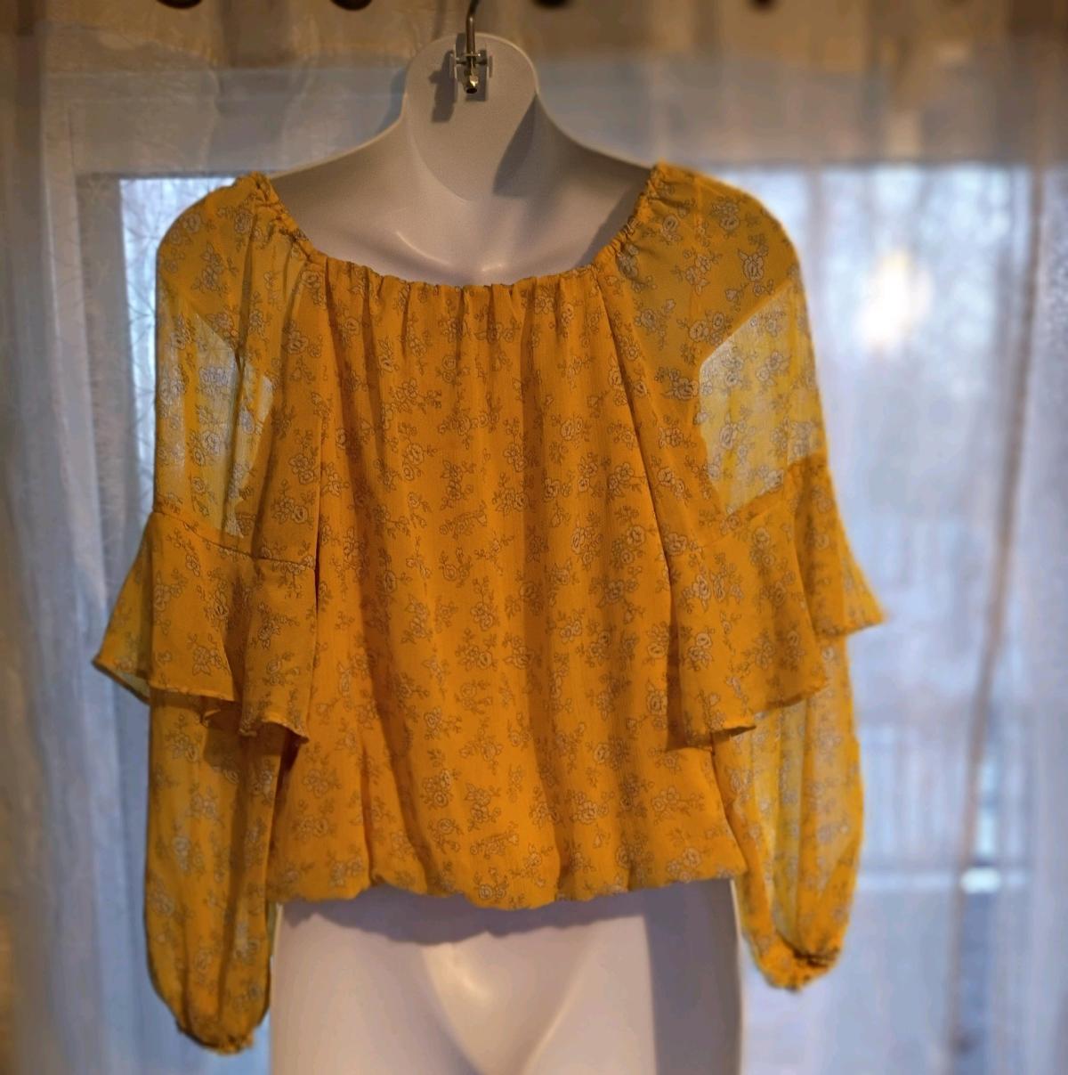 blusa de mujer - Fredericksburg, Virginia - FleaMarketBay