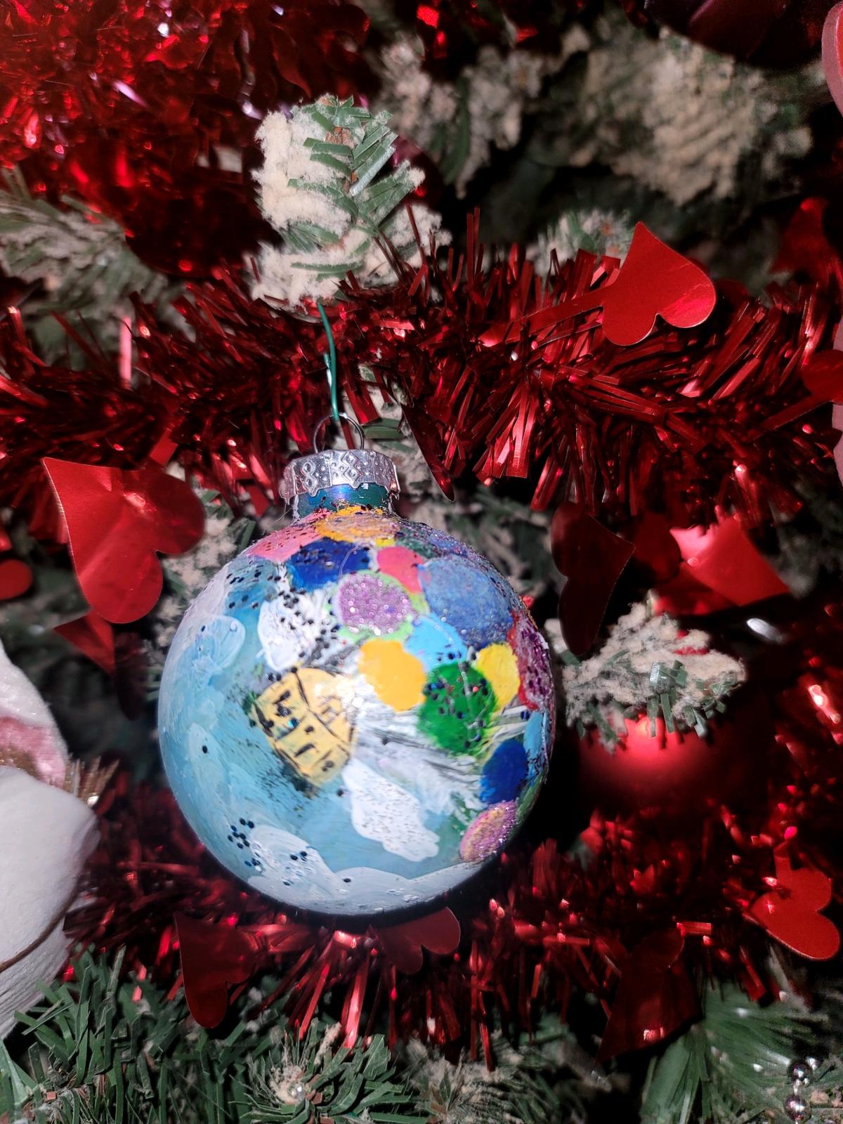 girl obsessed with disney - Myrtle Beach, South Carolina - FleaMarketBay