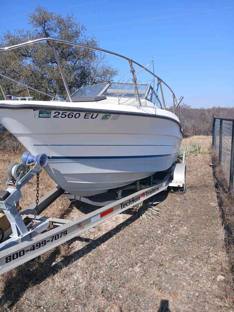 boat and the trailer - Springtown, Texas - FleaMarketBay