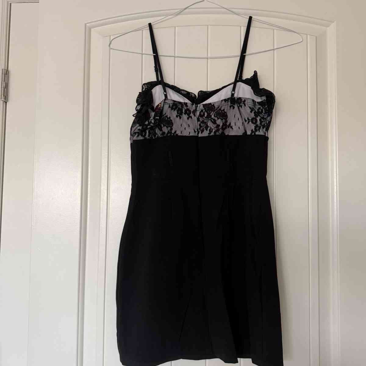 Black Lace Slip Dress with BuiltIn Bra  LingerieInspired Fit - Los Angeles, California - FleaMarketBay
