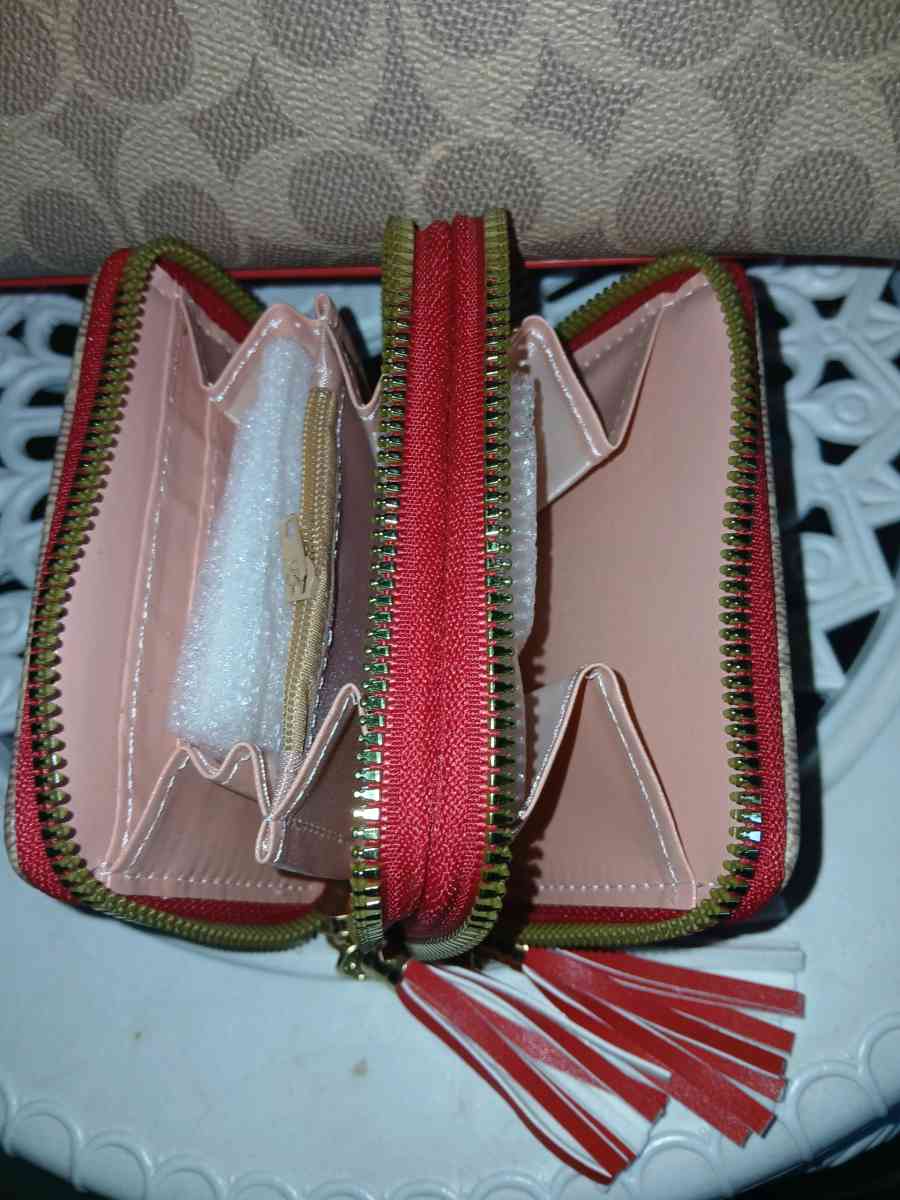 designer inspired - Valley Center, California - FleaMarketBay