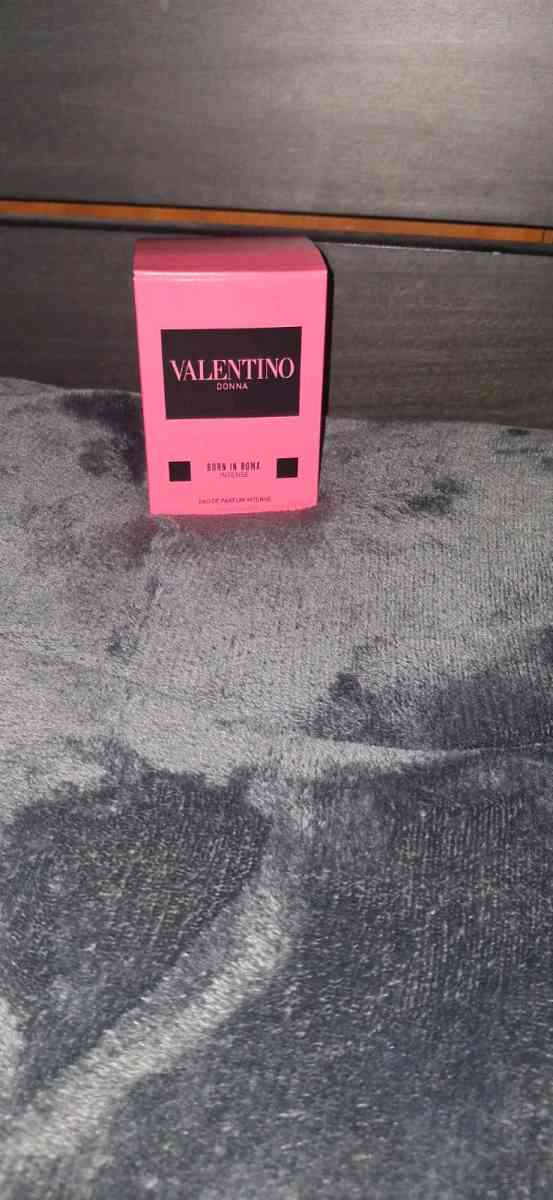 Valentino Donna Born In Roma Intense 100ML - West Palm Beach, Florida - FleaMarketBay