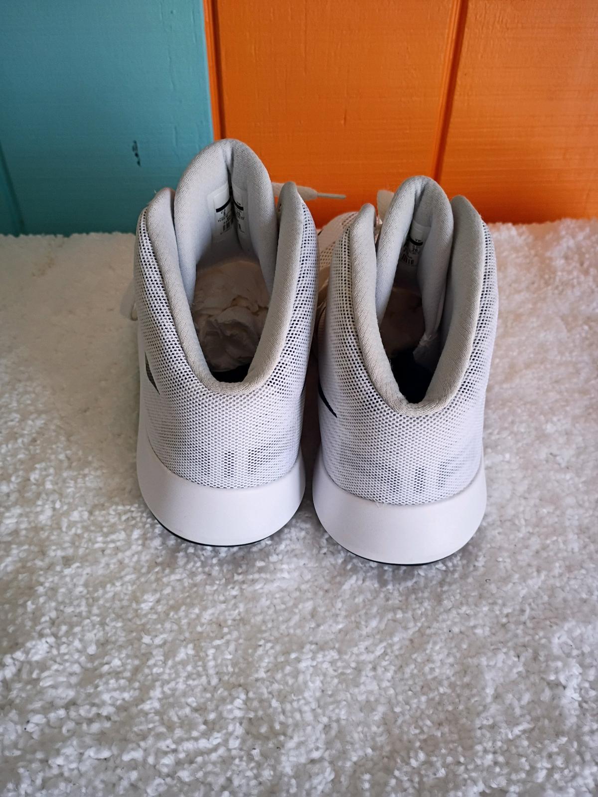 Nike Air - Fredericksburg, Virginia - FleaMarketBay