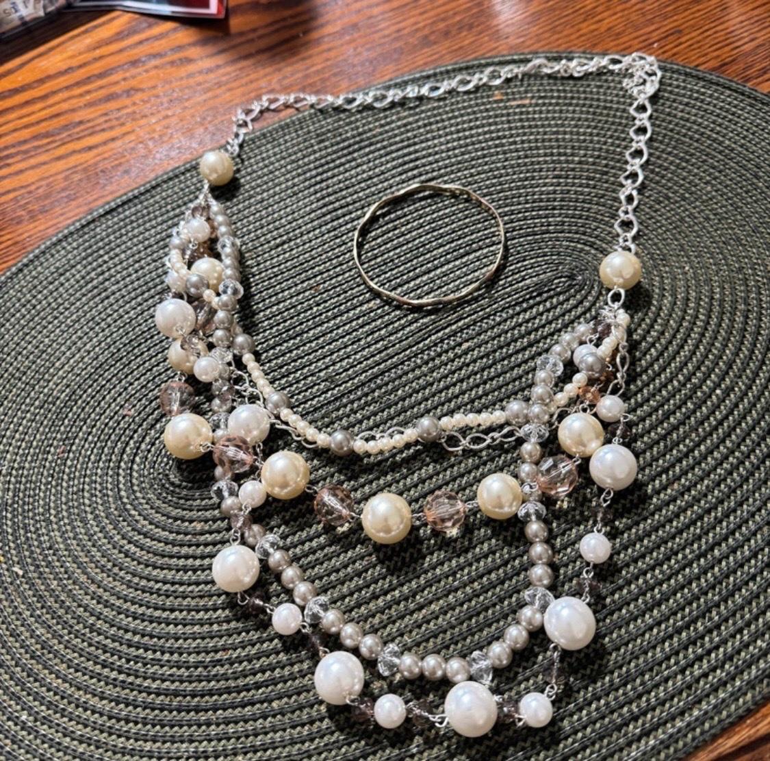 Bib Necklace with Bracelet - Needville, Texas - FleaMarketBay