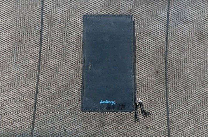 wallet - Fresno, California