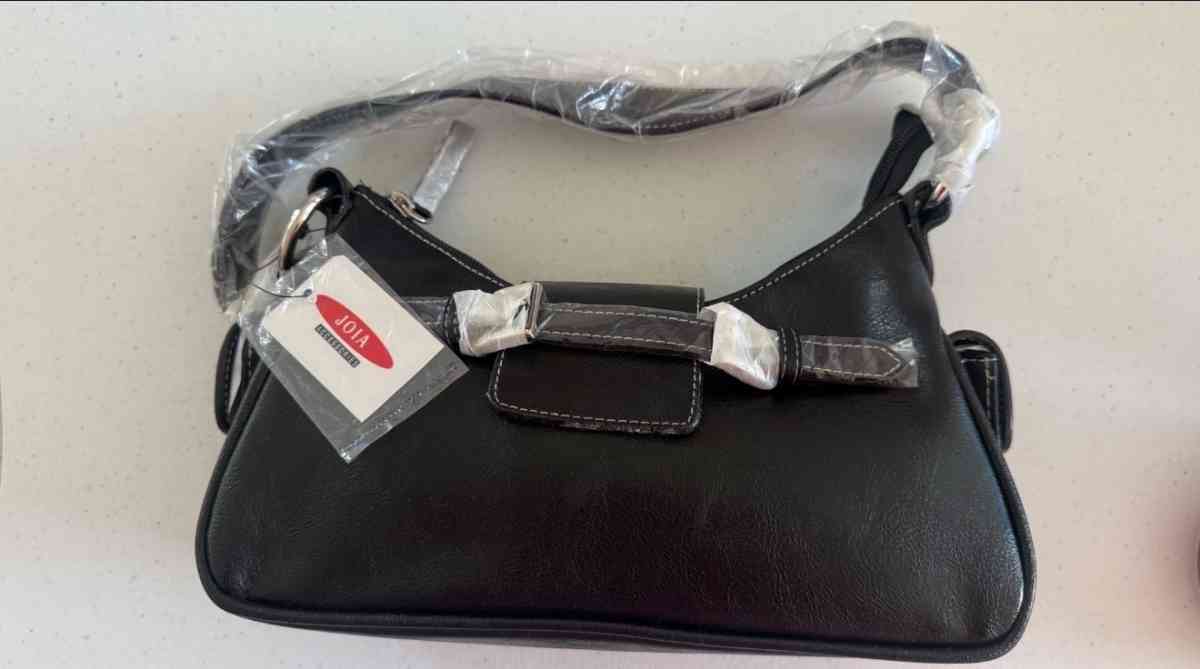 Black Handbag  Shoulder Bag  BRAND NEW - Los Angeles, California