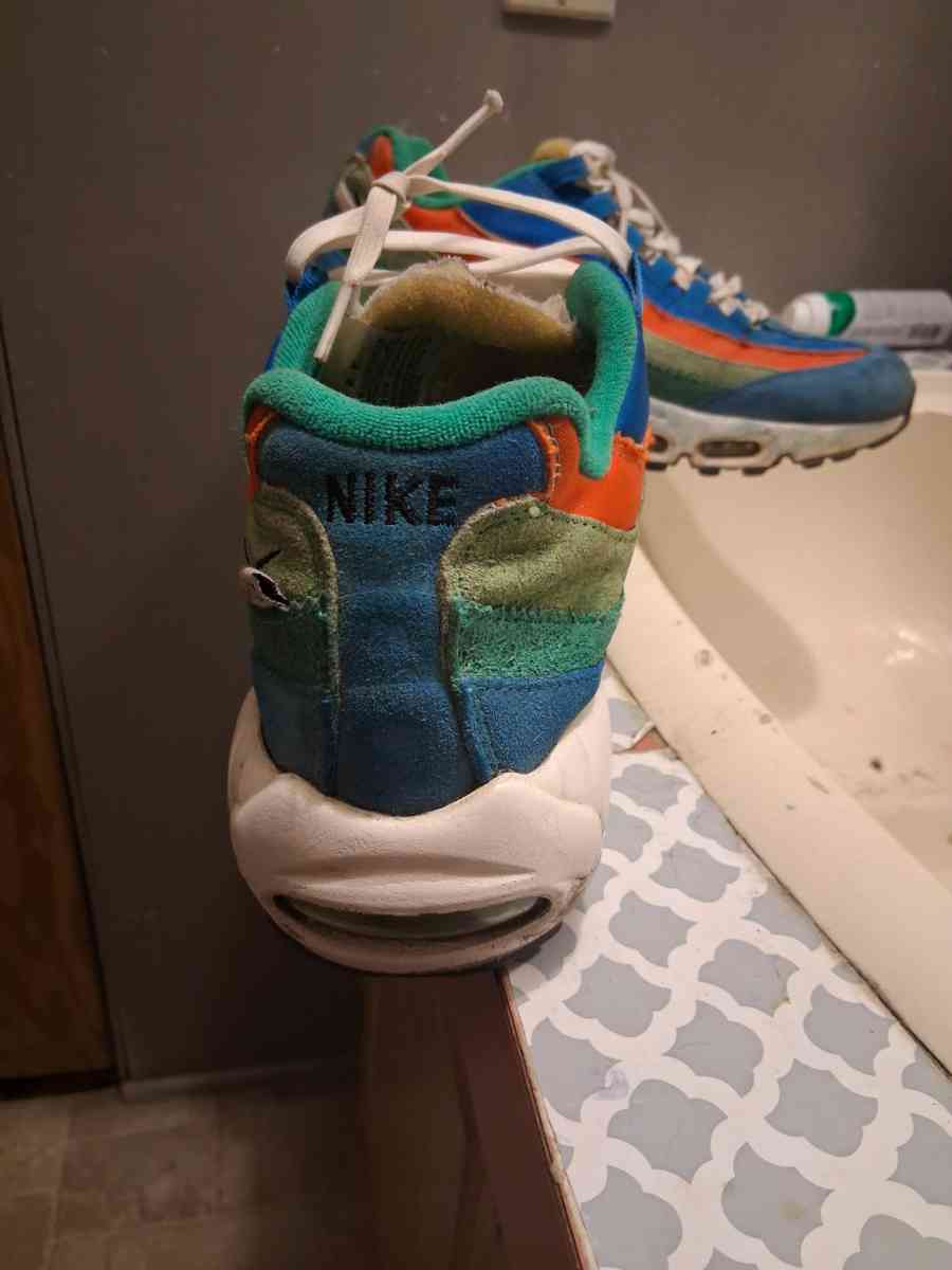 airmax 95 se light - Laurens, South Carolina - FleaMarketBay