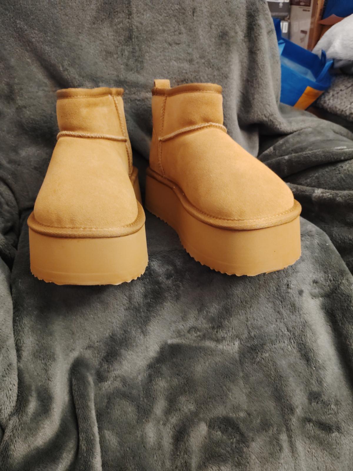 DREAM PAIRS Platform Winter Boots Brown/8.5 - Virginia Beach, Virginia