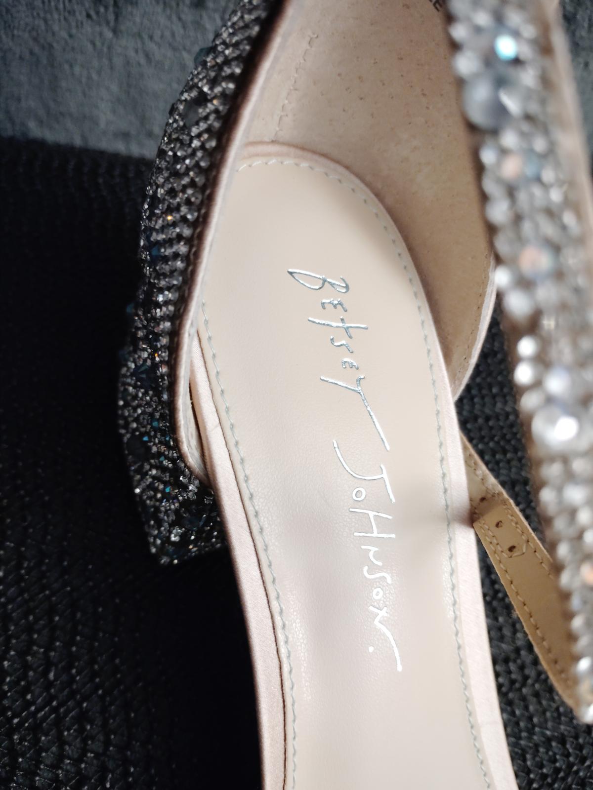 Betsey Johnson Mari Crystal Ankle Strap size 7 W - Virginia Beach, Virginia - FleaMarketBay