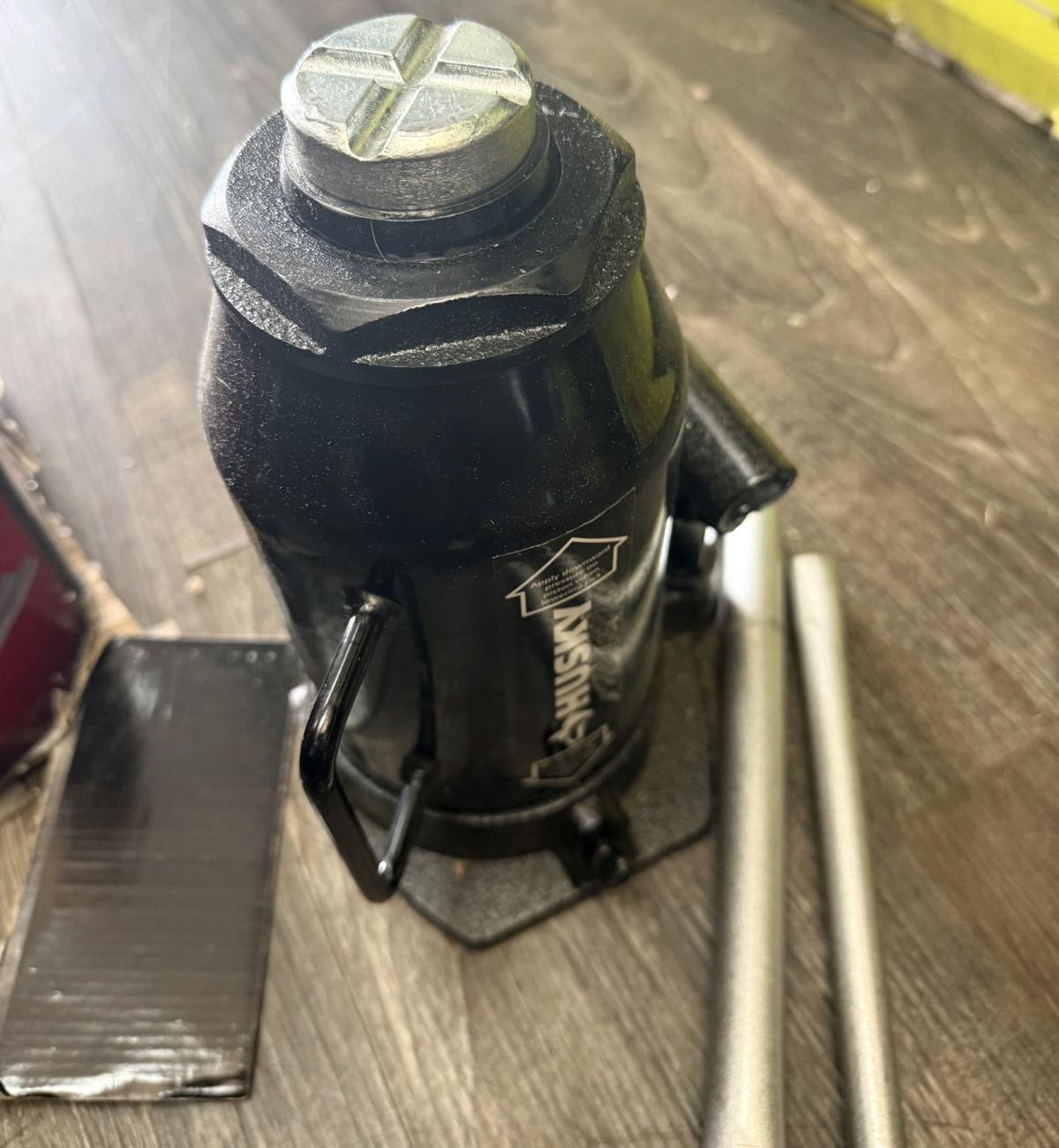 husky 20 ton bottle jack - Canton, Georgia - FleaMarketBay