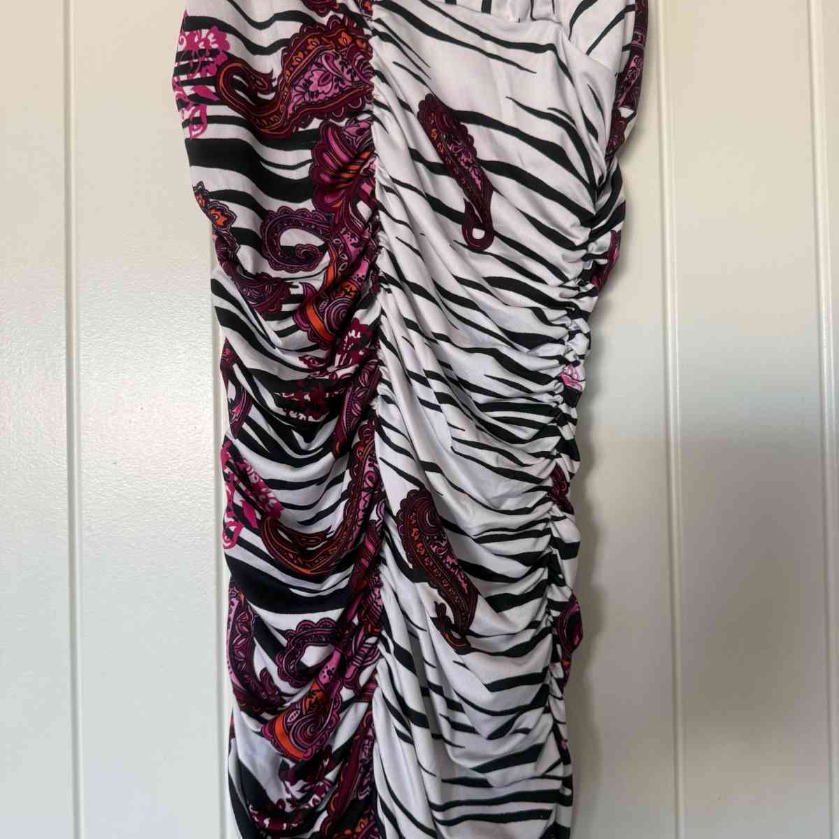 Brand New OneShoulder Ruched Bodycon Dress with Chain Strap - Los Angeles, California - FleaMarketBay