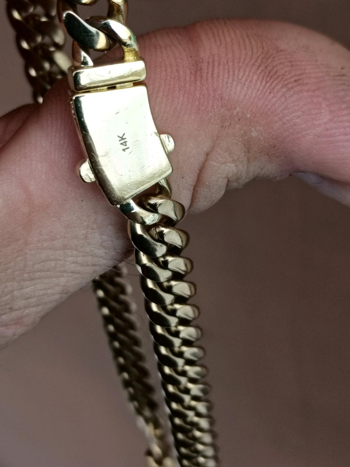14k gold Cuban link chain - New Philadelphia, Ohio - FleaMarketBay