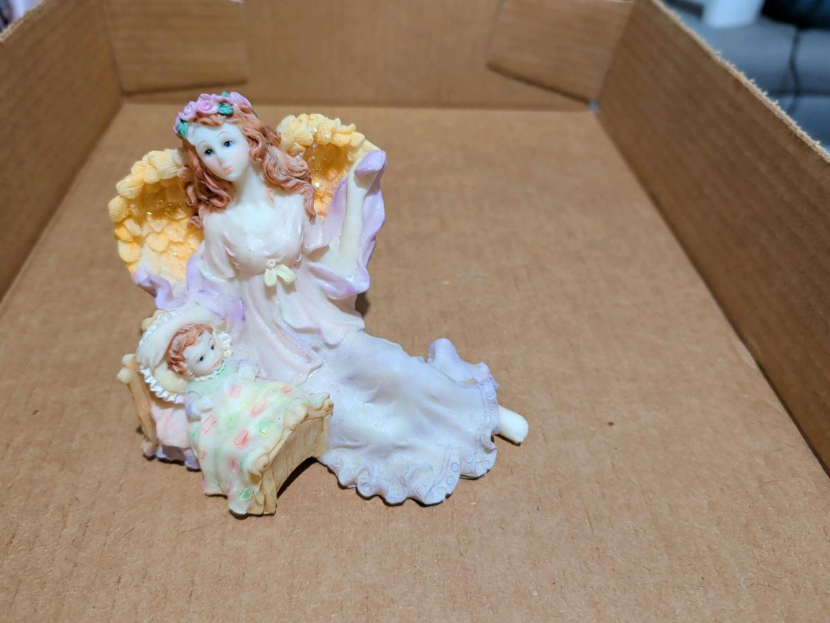 Ks Collection Vintage Angel Figurine with Child in Bed - Saint Louis, Missouri