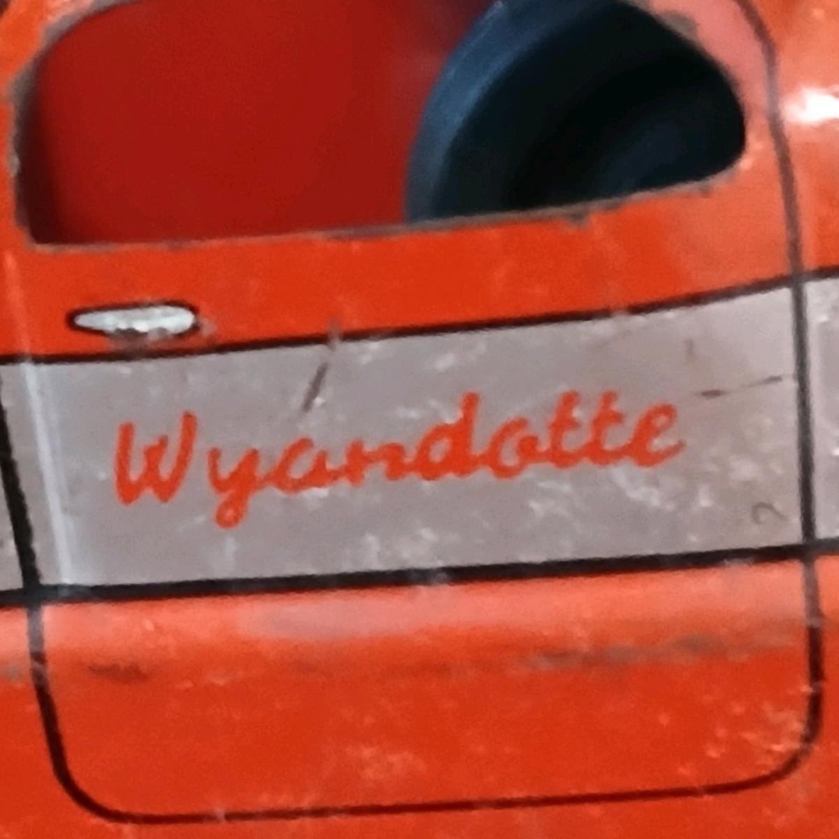 1930s Waynedott Streamline truck - Elk Grove, California - FleaMarketBay