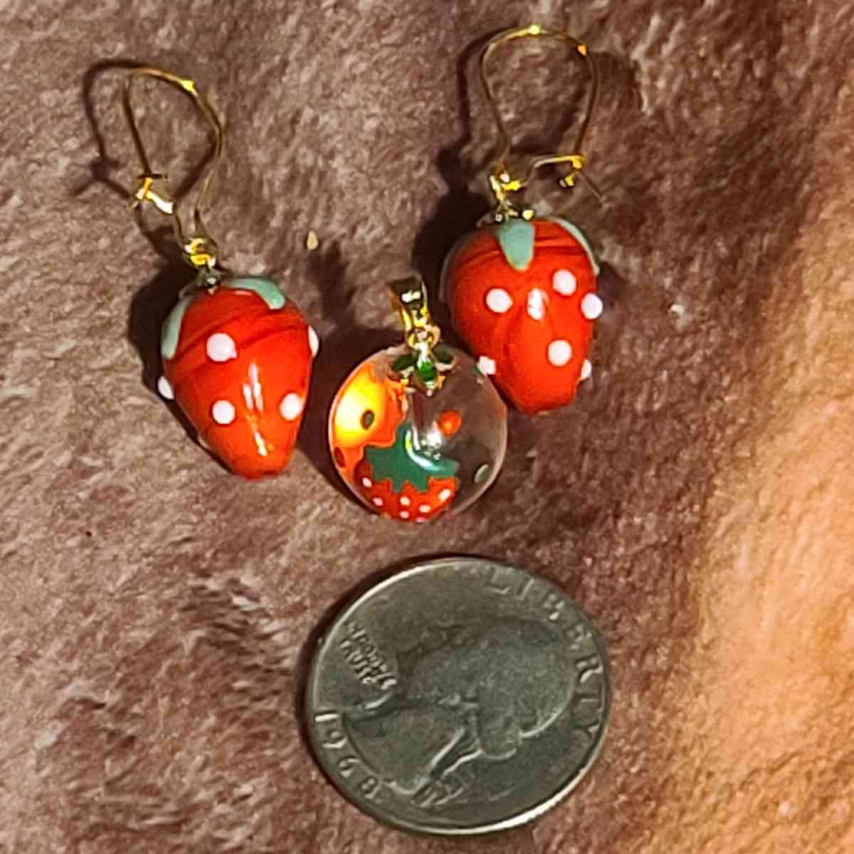 Red Strawberries Murano Glass Earrings and Pendant Set - Detroit, Michigan - FleaMarketBay
