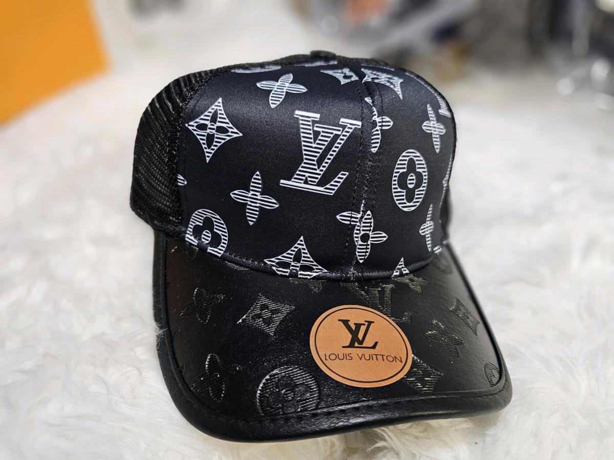 LOUIS VUTTON CAP