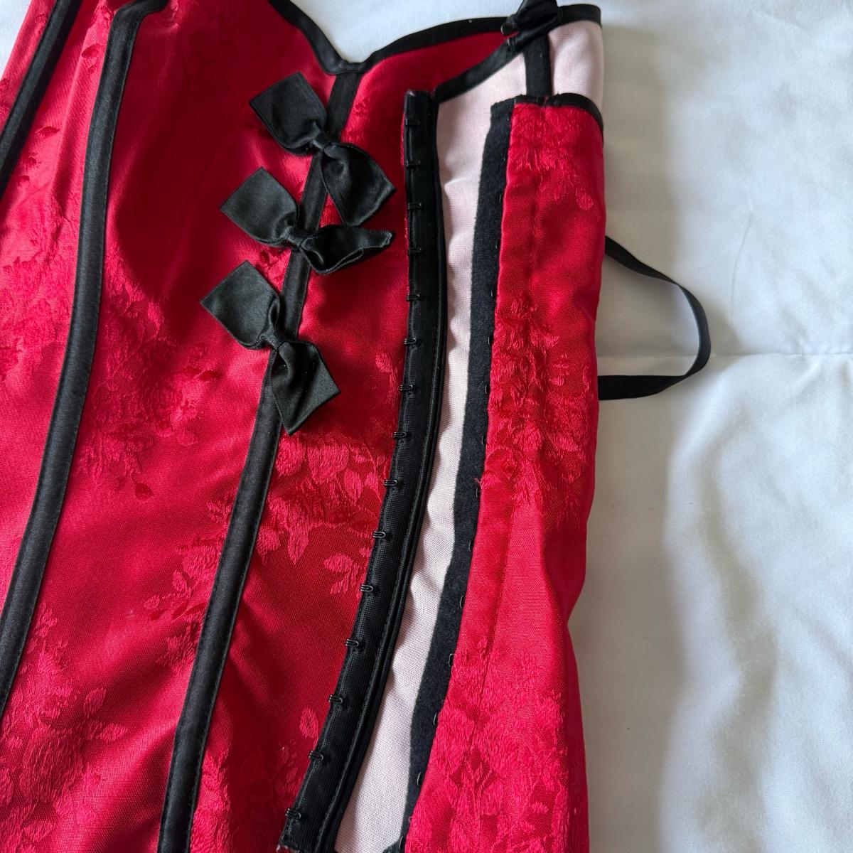 Fredericks of Hollywood Red Satin Floral Corset  Worn Once S - Los Angeles, California - FleaMarketBay