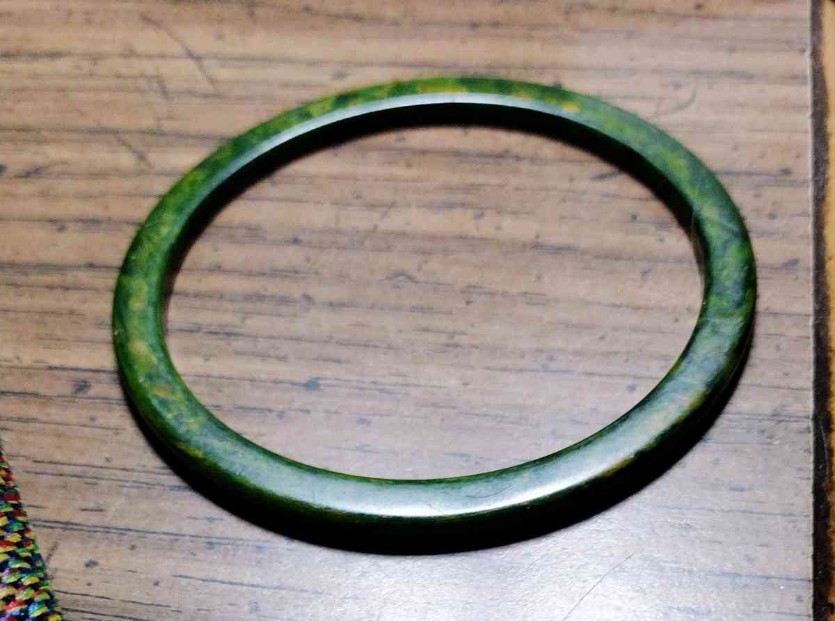 BAKELITE BRACLETS - Corning, Arkansas - FleaMarketBay