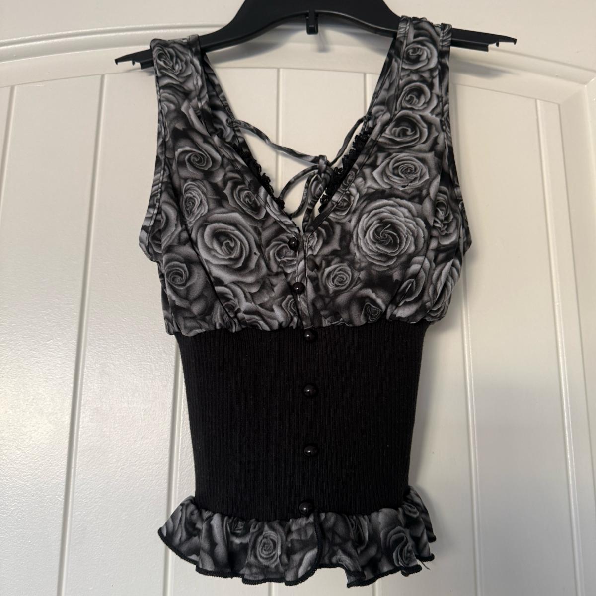 Gothic Rose LaceTrim CorsetStyle Top  Romantic Grunge  Y2K - Los Angeles, California - FleaMarketBay