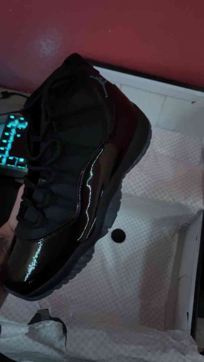 jordans 11 gammas - Garland, Texas - FleaMarketBay