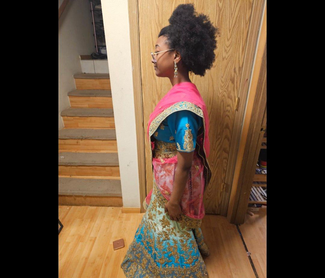 beautiful handmade saree - Spanaway, Washington - FleaMarketBay