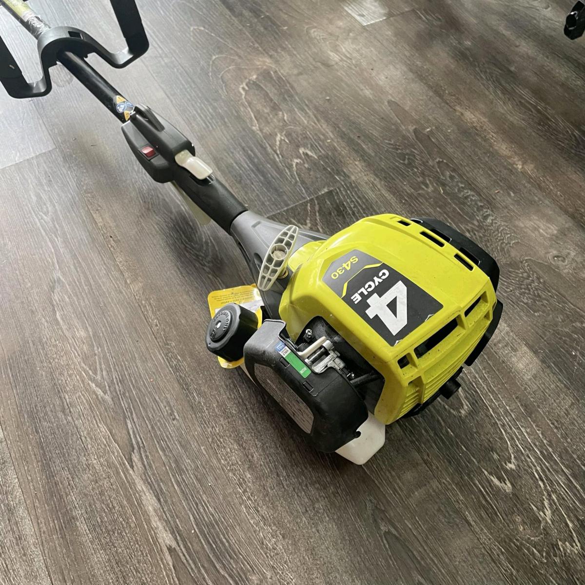 Ryobi 4 cycle gas weed trimmer - Acworth, Georgia - FleaMarketBay