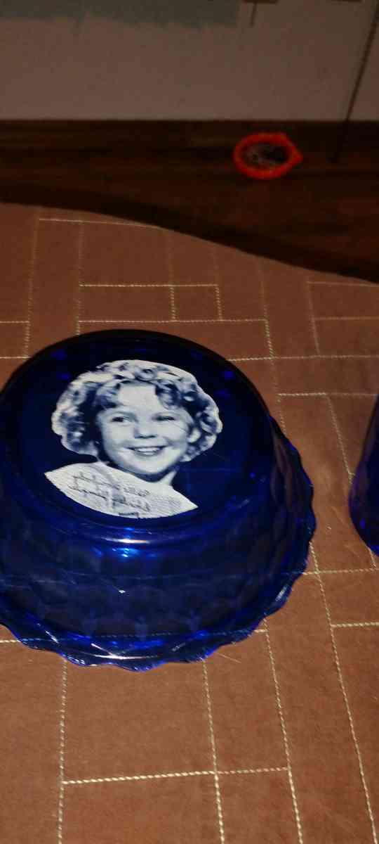 Shirley Temple dishes - Bentonville, Arkansas - FleaMarketBay